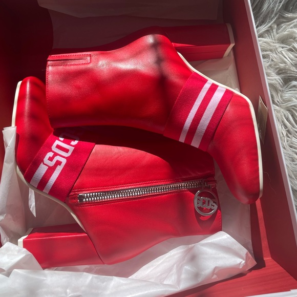 GCDS Shoes - GCDS Red Leather Boots